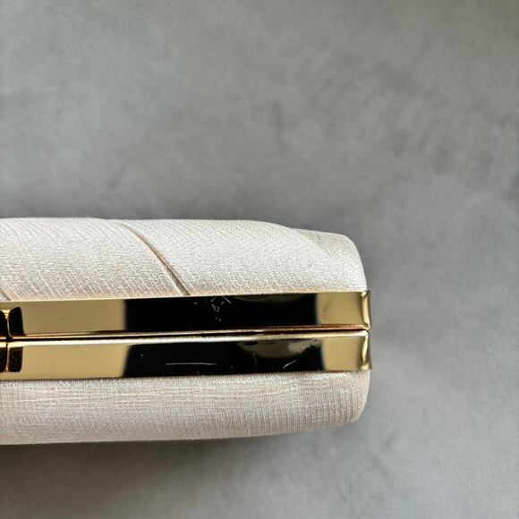 Cream and Gold Satin Clutch with Gold Chain Clasp Closure Evening Clutch - Picture 5 of 8